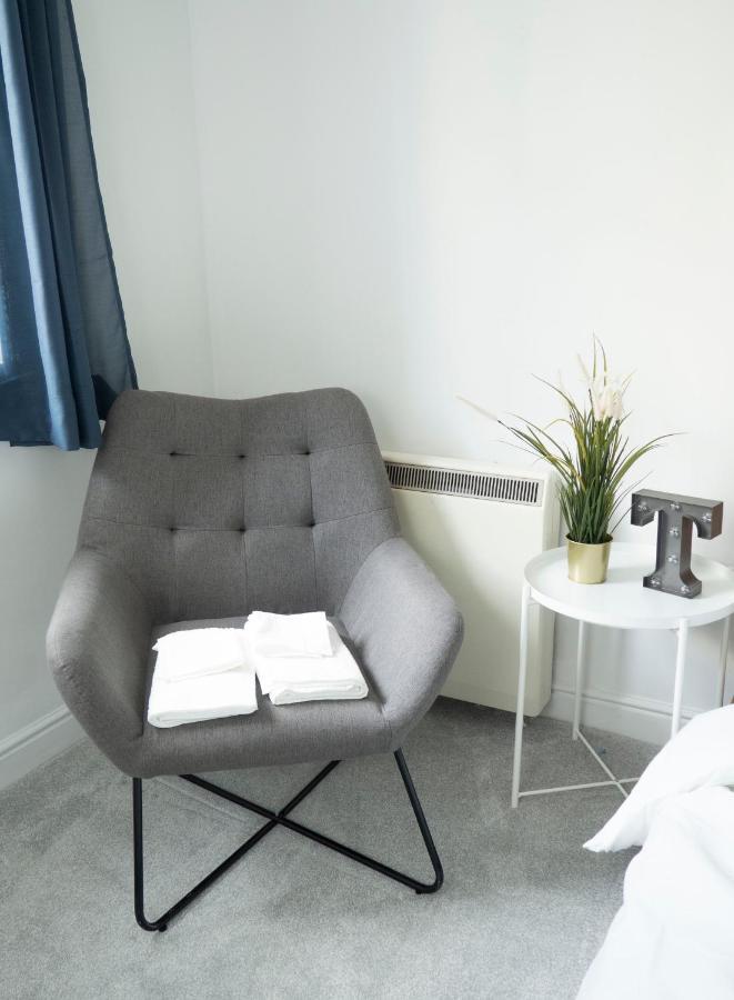 Stylish 2 Bedroom In The Heart Of Town Centre