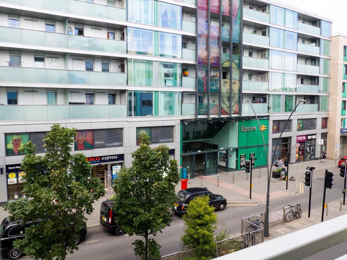 Apartment Stylish 2 Bedroom In The Heart Of Town Centre *